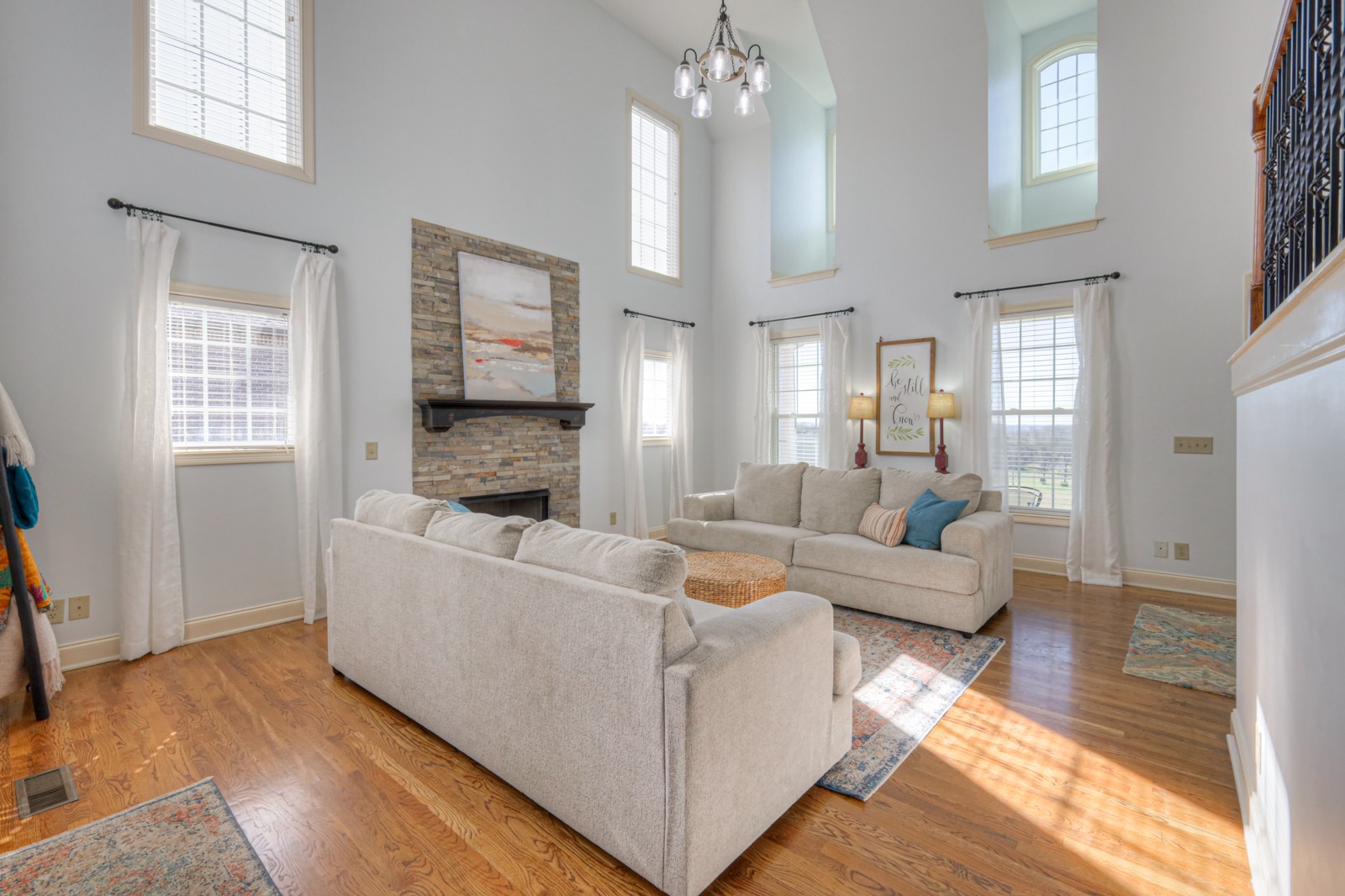111 Chalford Pl