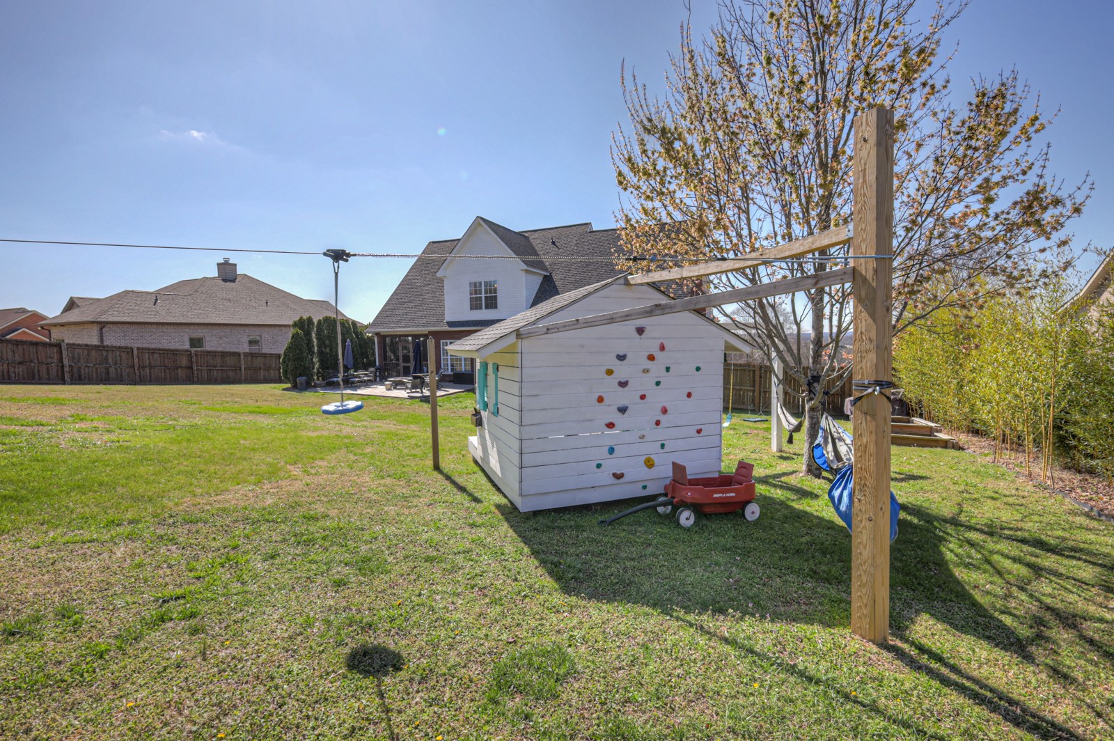 111 Chalford Pl