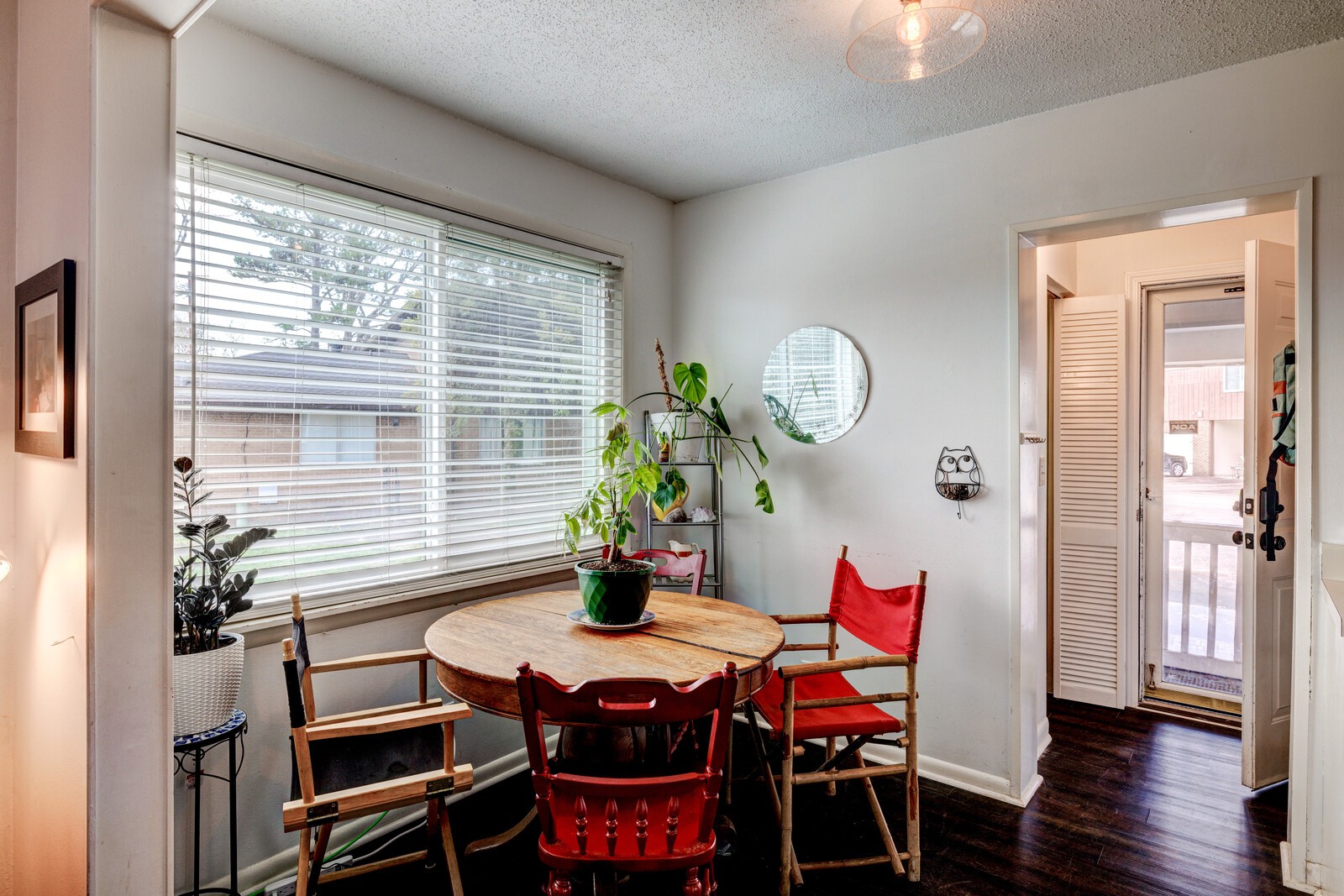 250 Donna Dr Unit: 2B