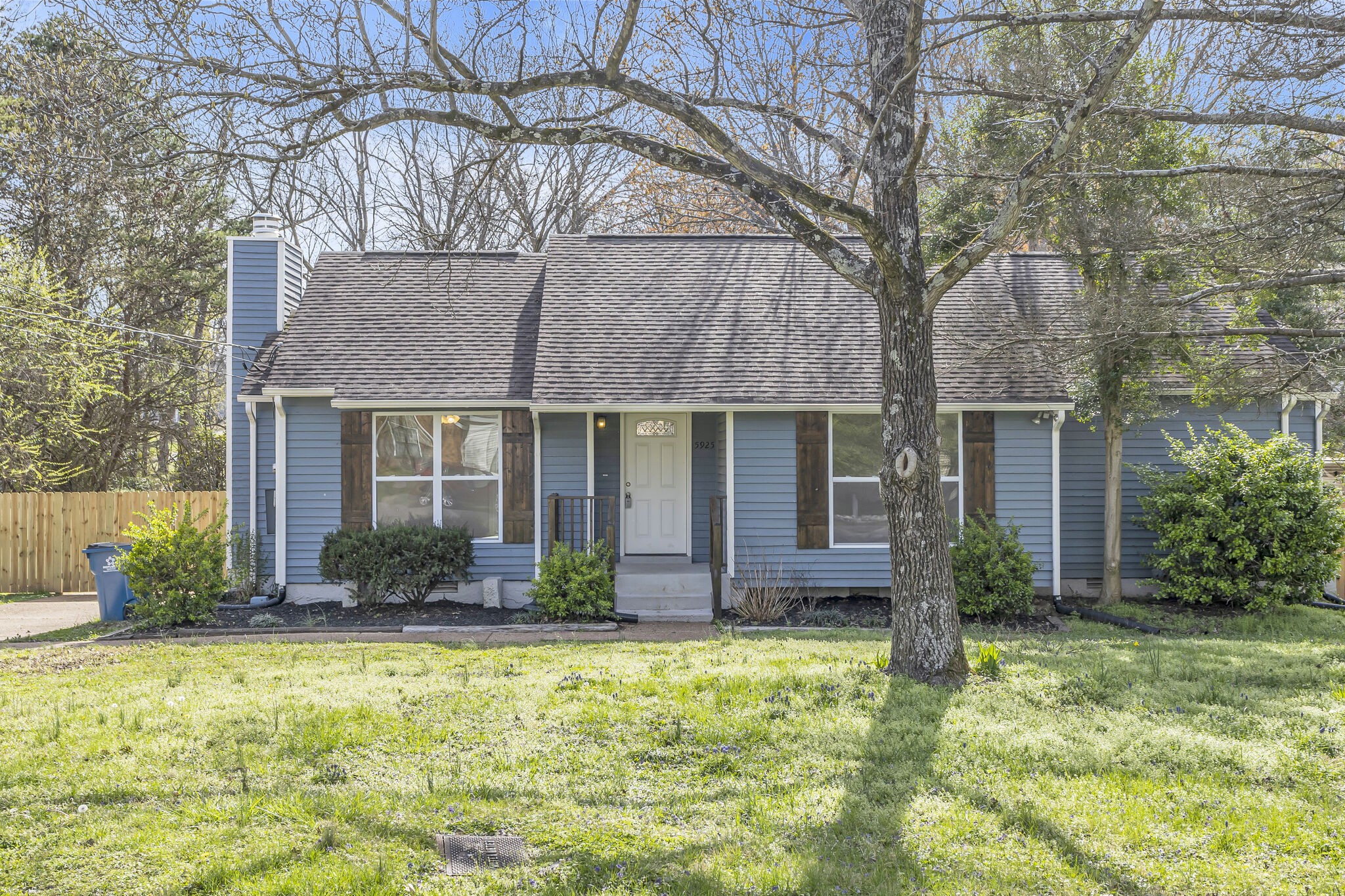 5925 New Hope Ct