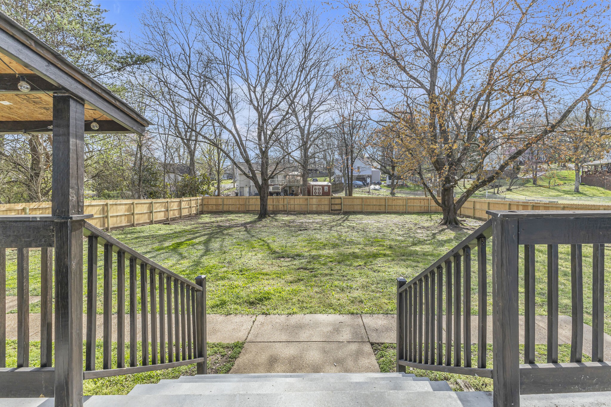 5925 New Hope Ct