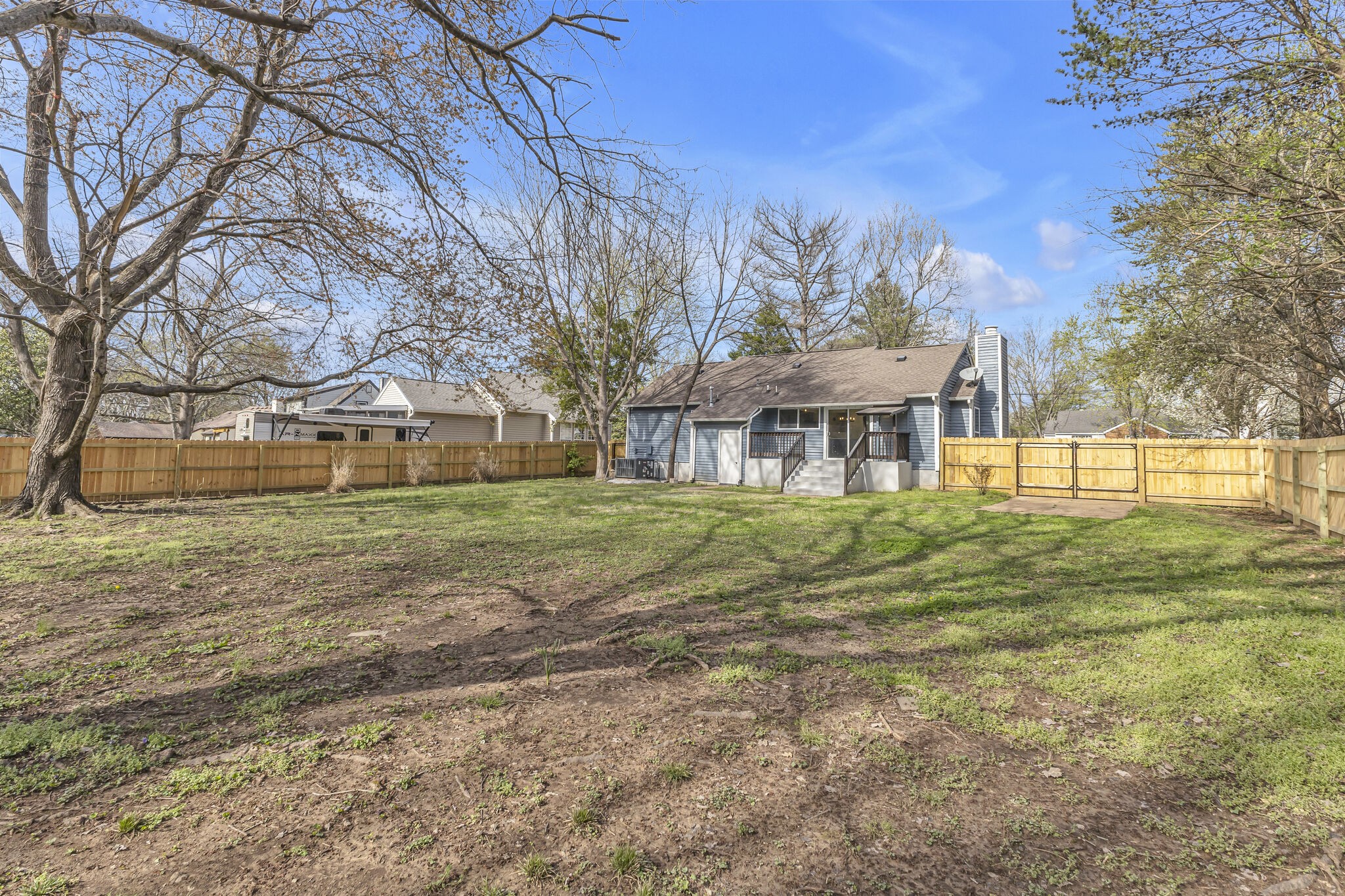 5925 New Hope Ct