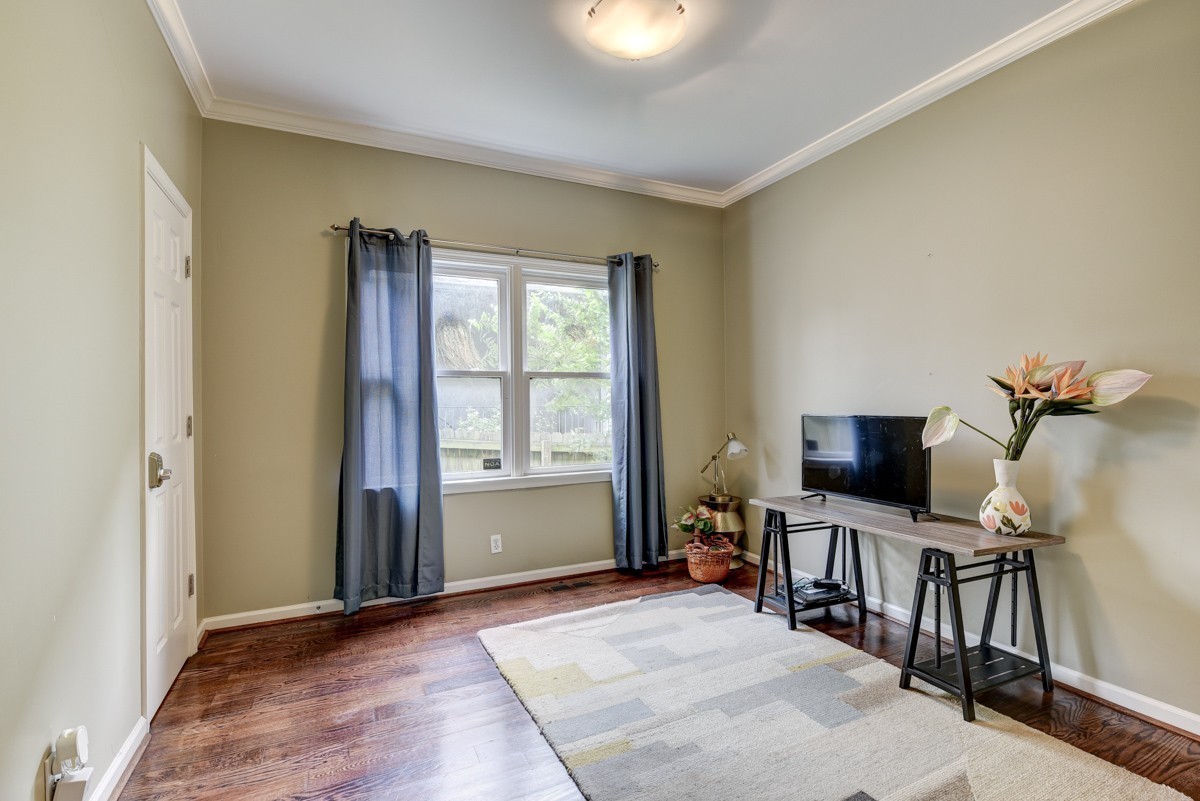 1709 6th Ave, N Unit: A