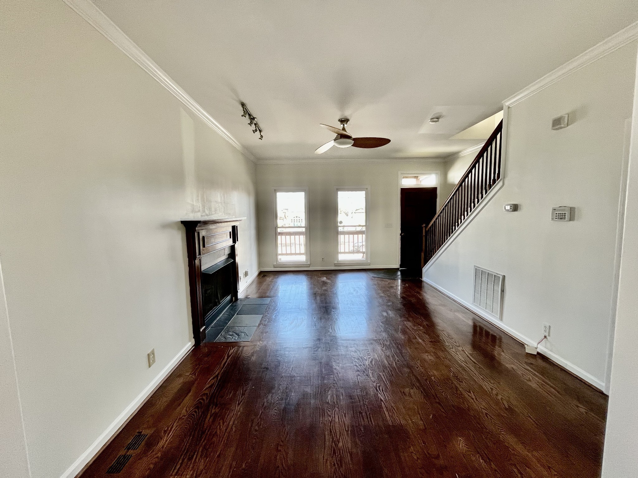 1709 6th Ave, N Unit: A