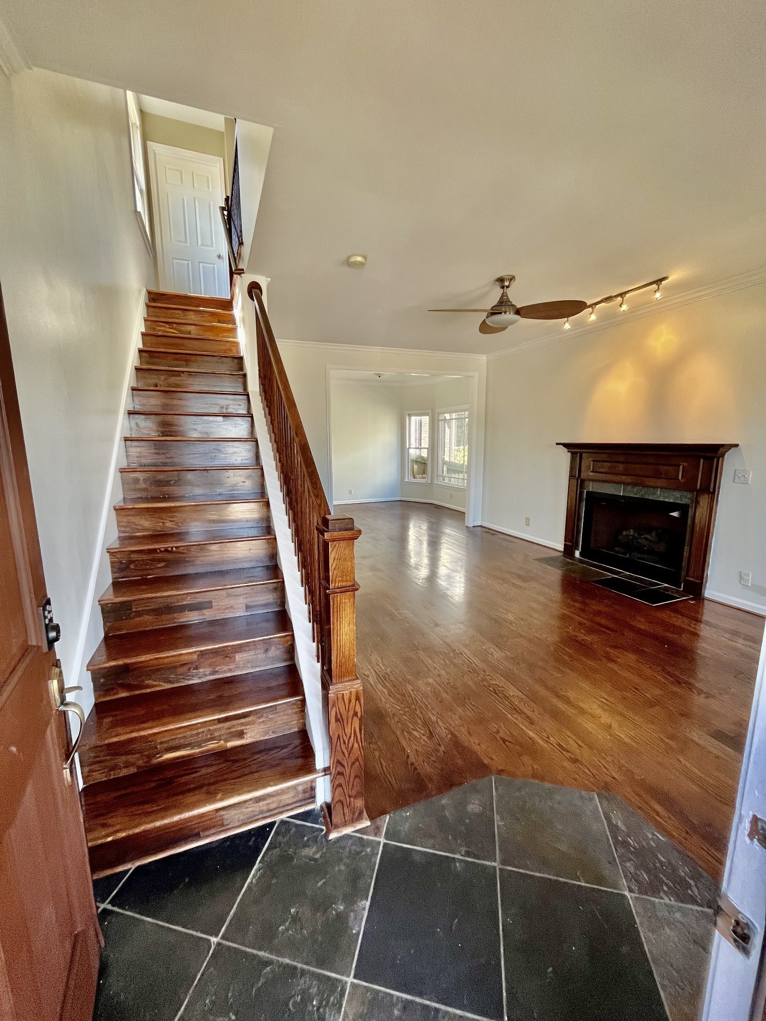 1709 6th Ave, N Unit: A