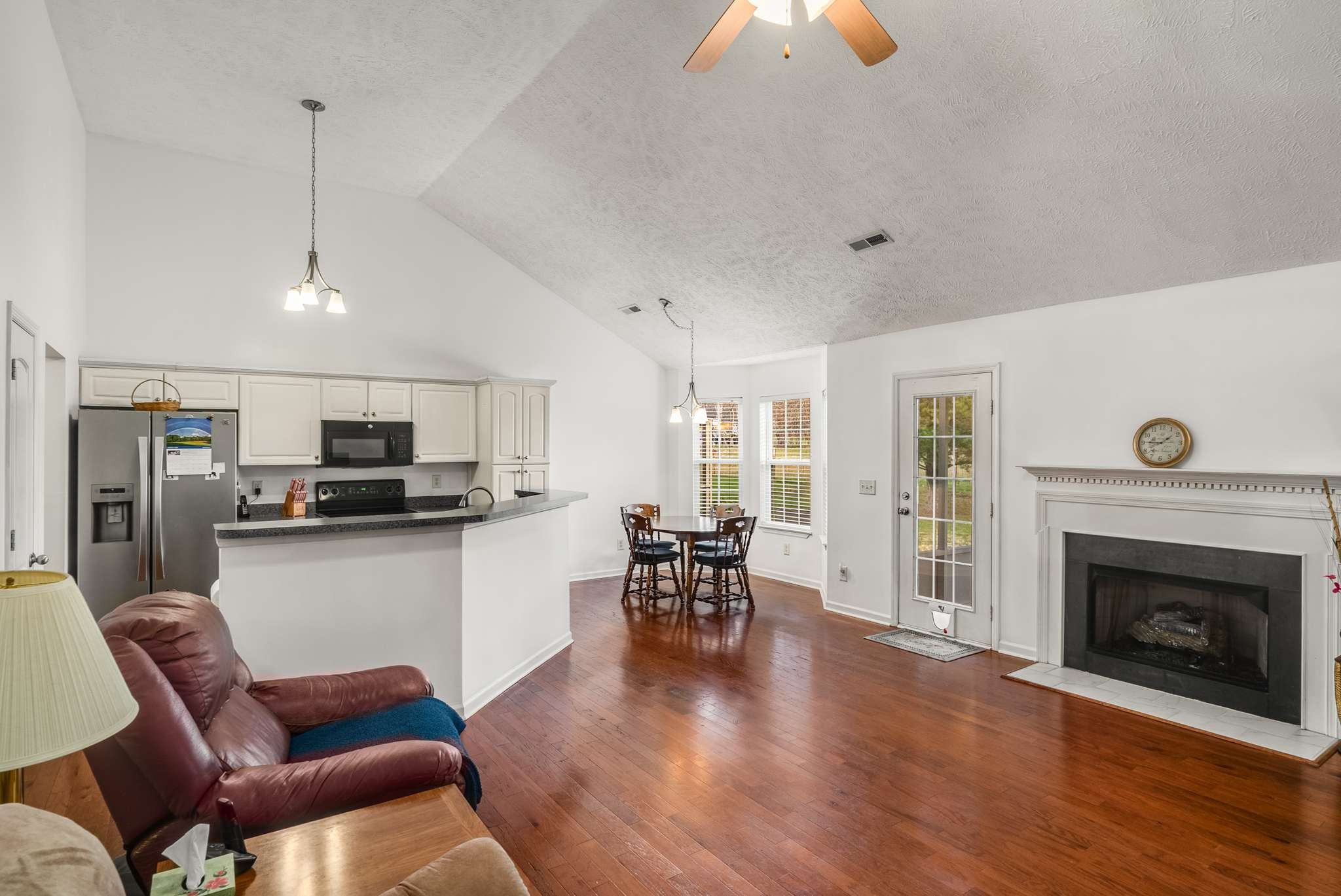 1062 Monticello Pl