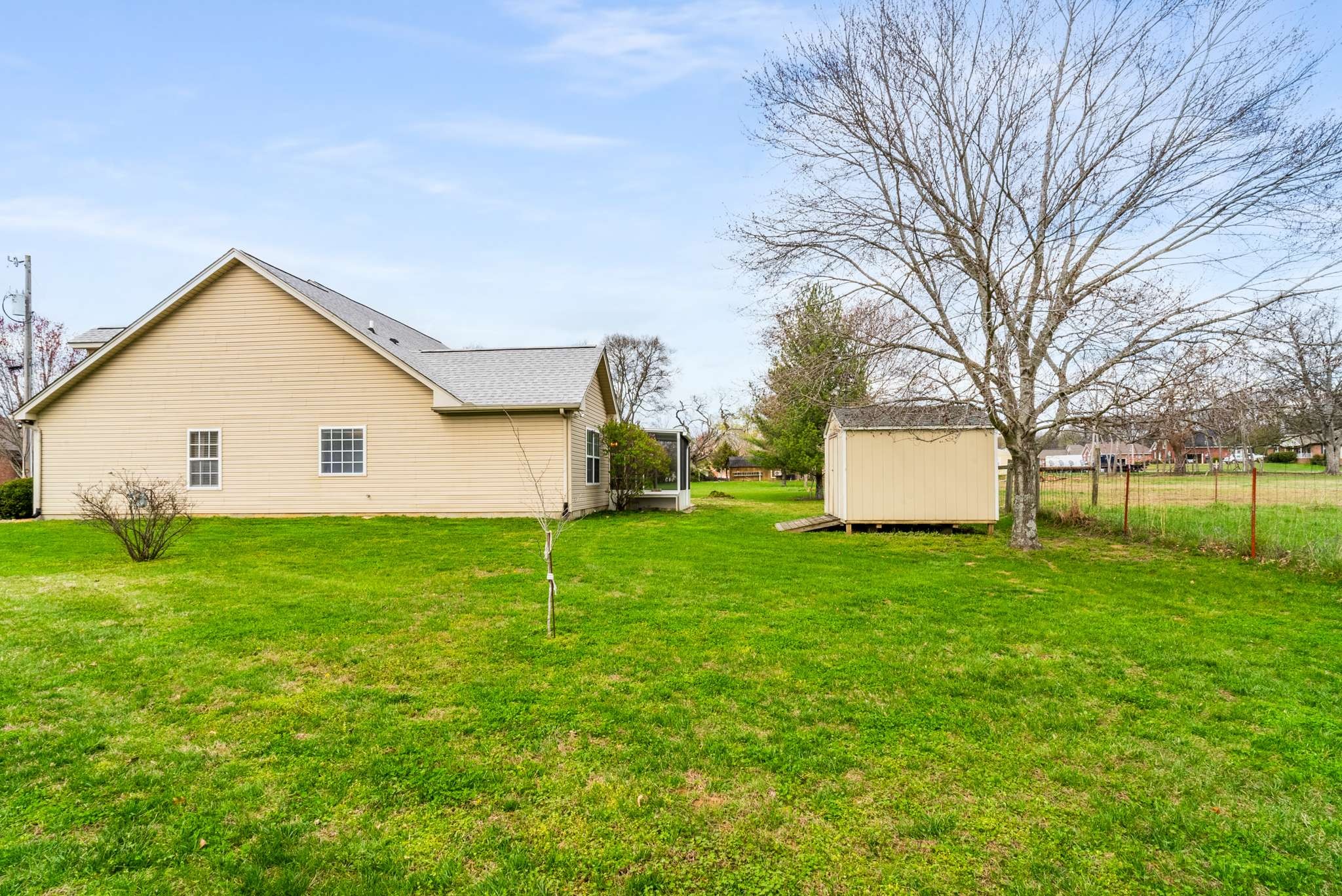 1062 Monticello Pl