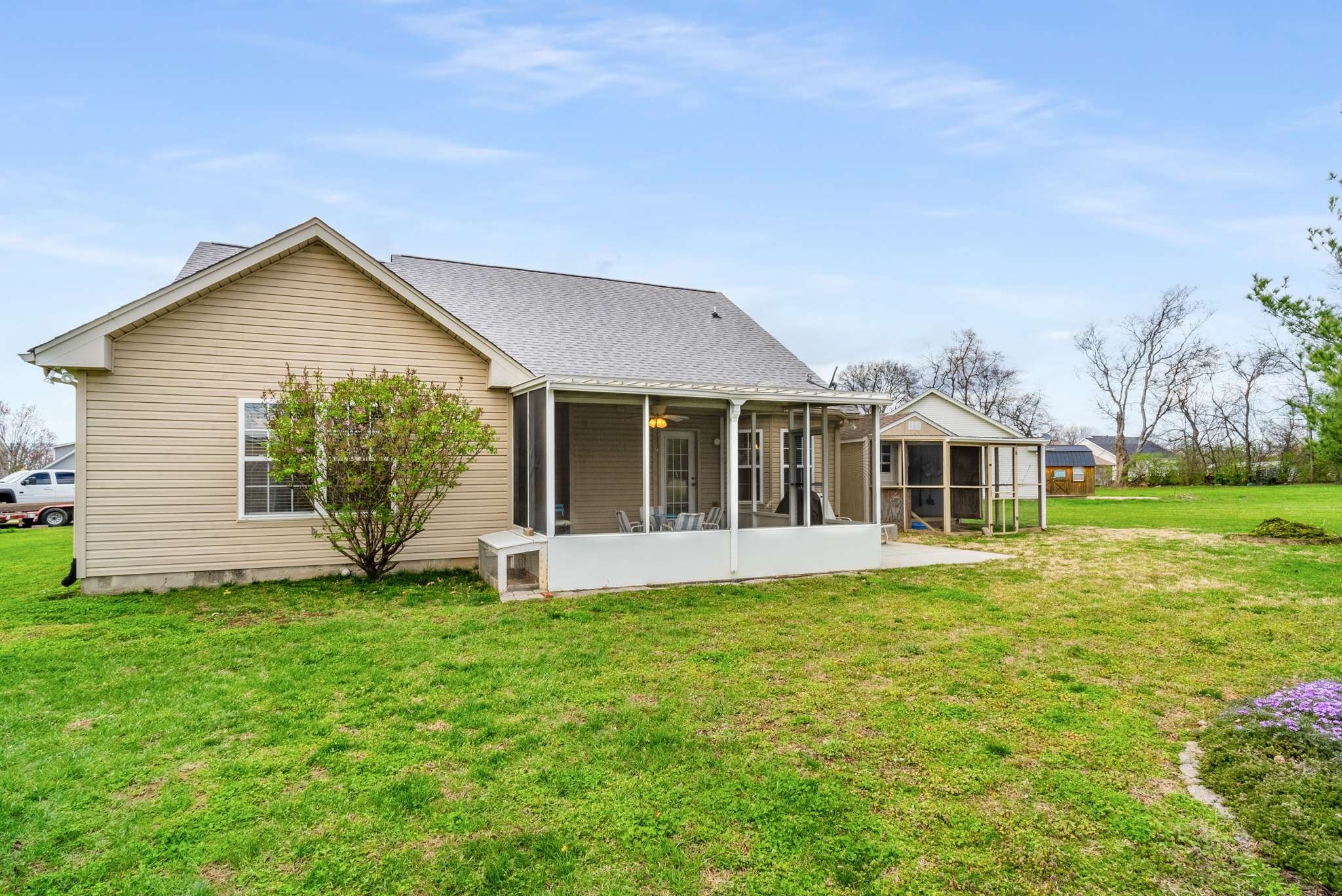 1062 Monticello Pl