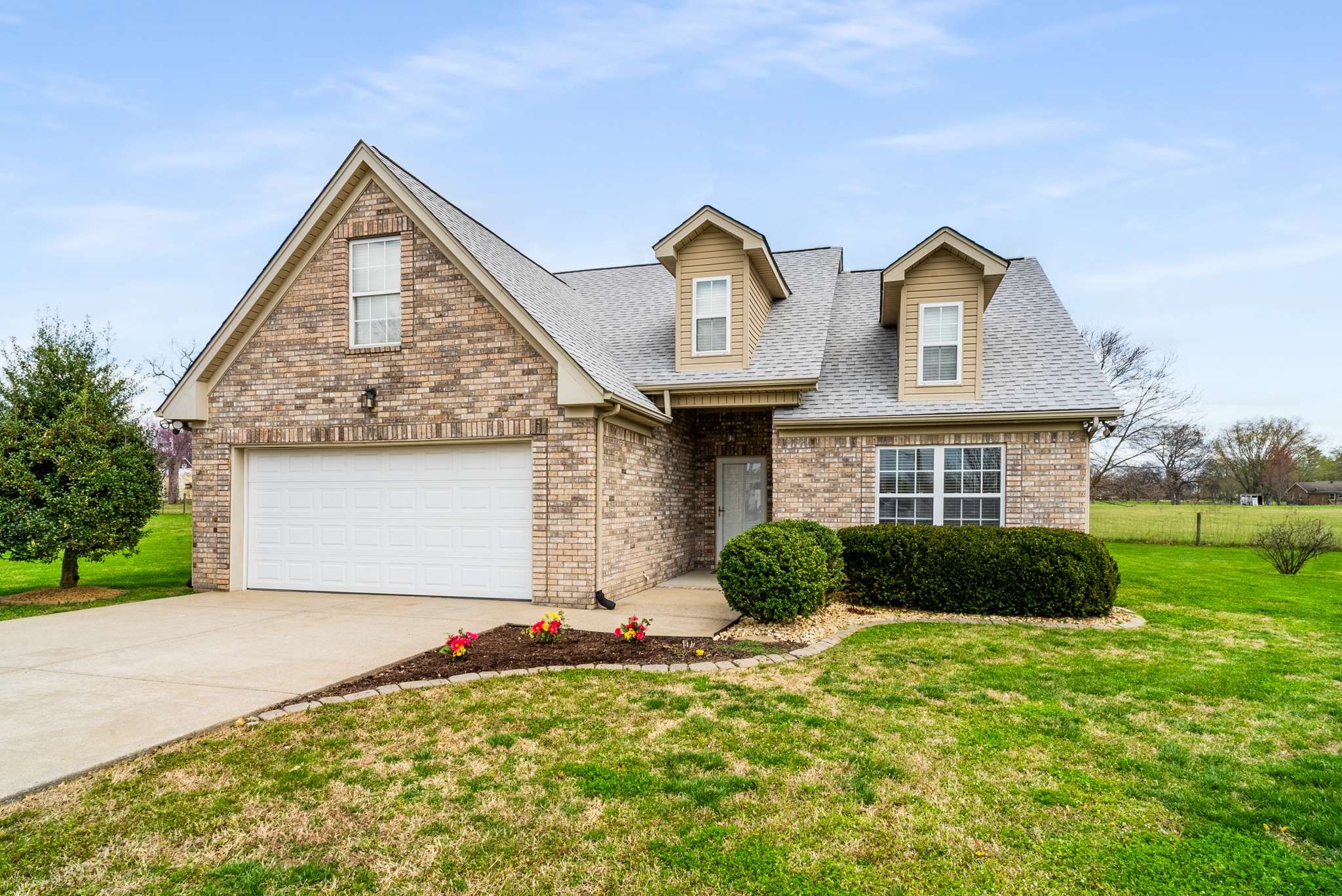 1062 Monticello Pl