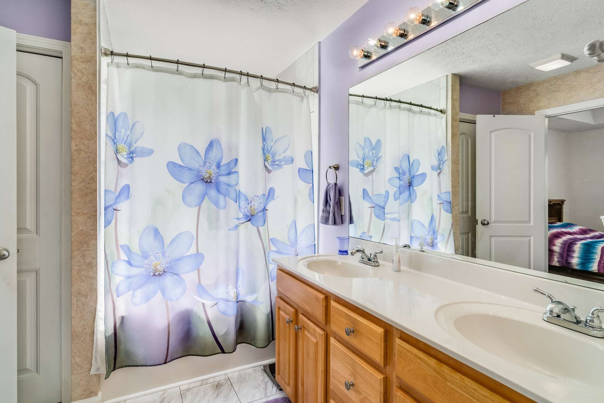1062 Monticello Pl