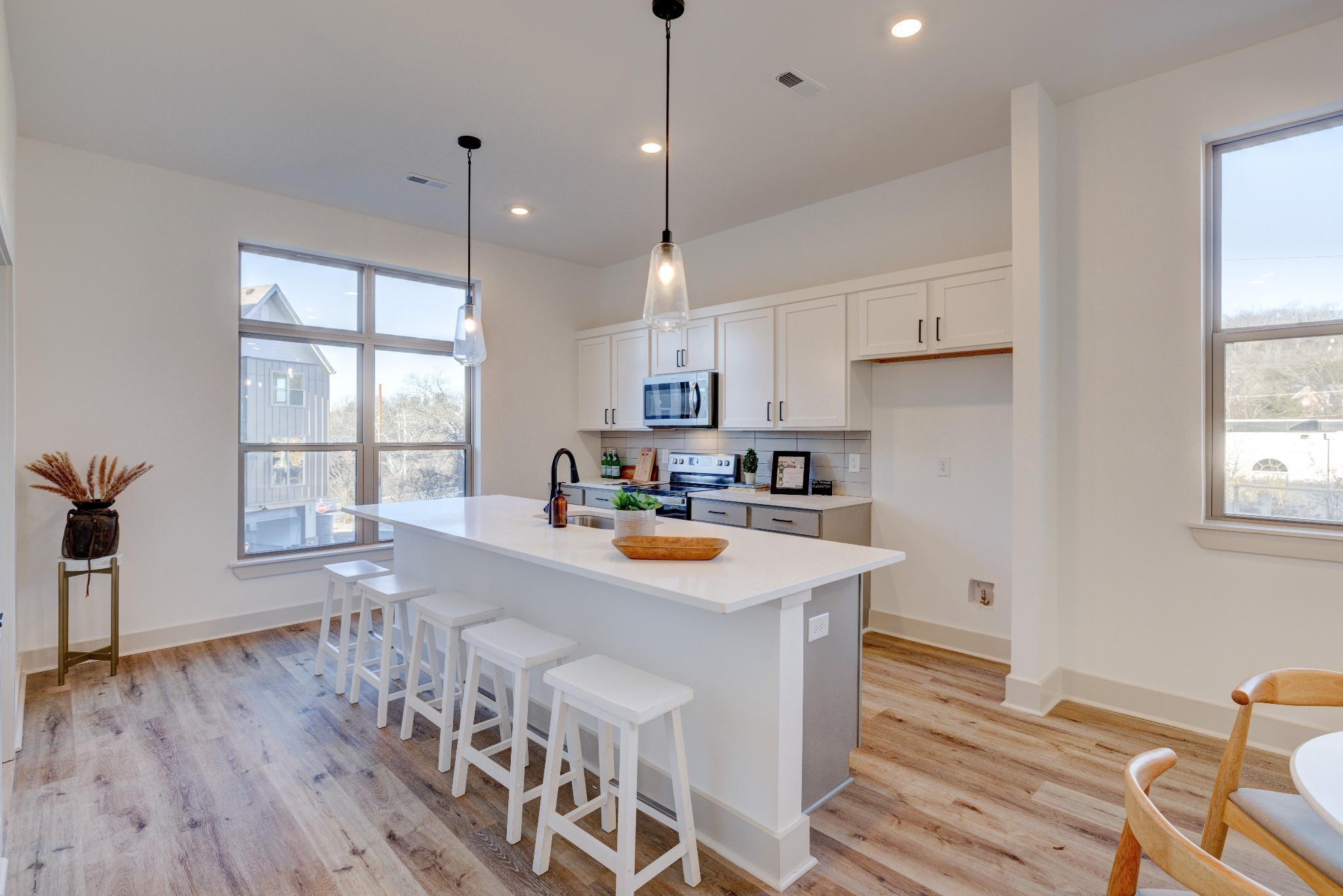 7341 Charlotte Pike Unit: 115