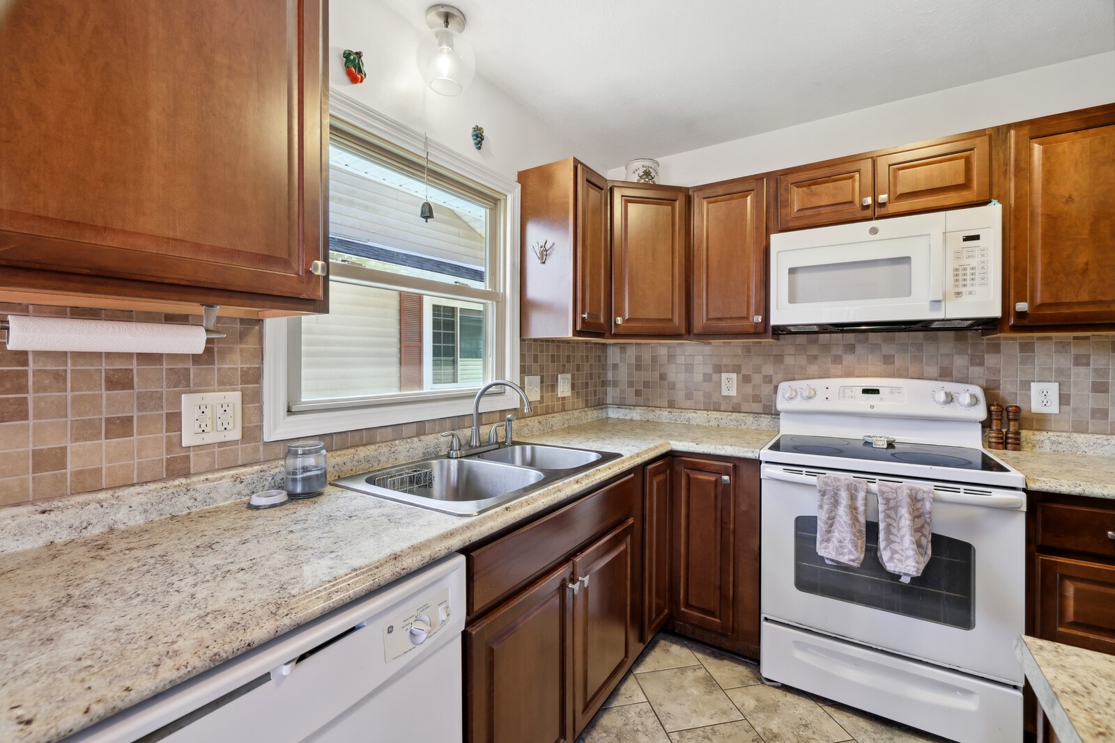 1417 Wildwood Ct