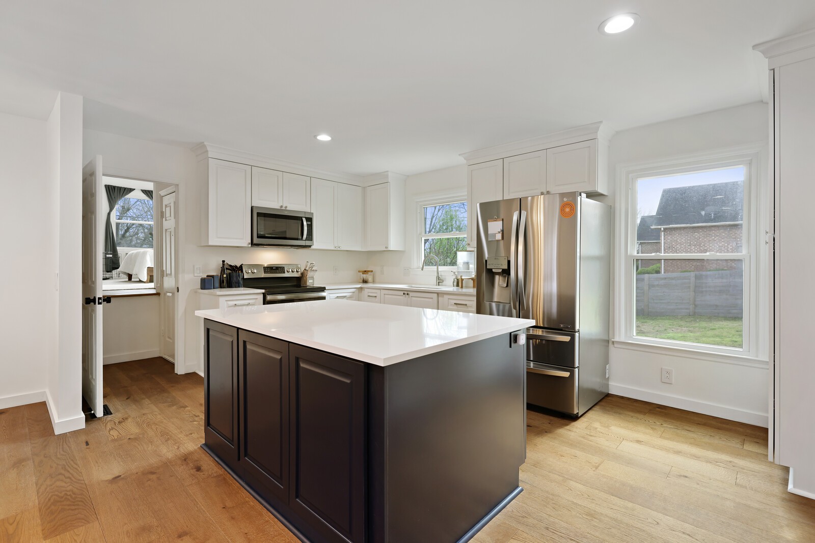 3736 Priest Lake Dr