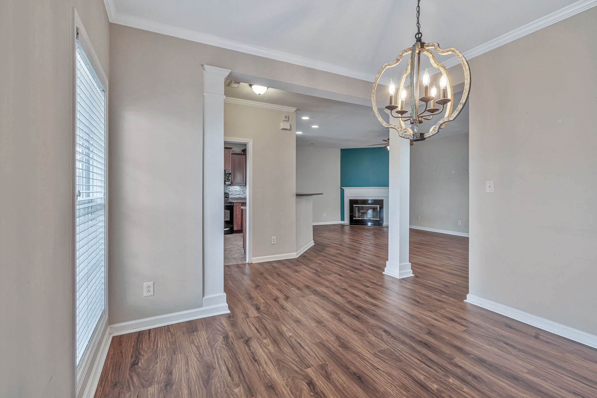 206 Turnberry Cir
