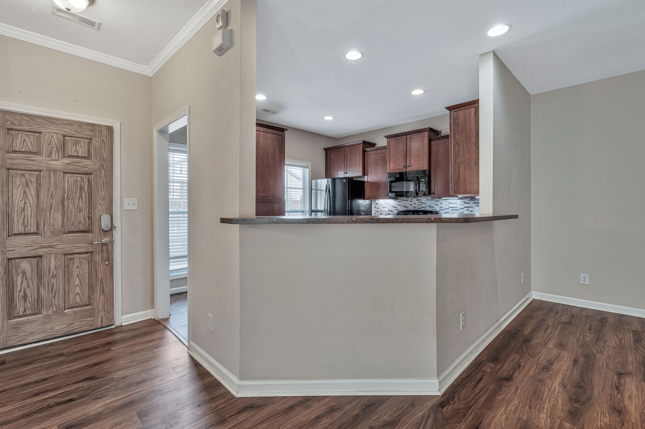 206 Turnberry Cir