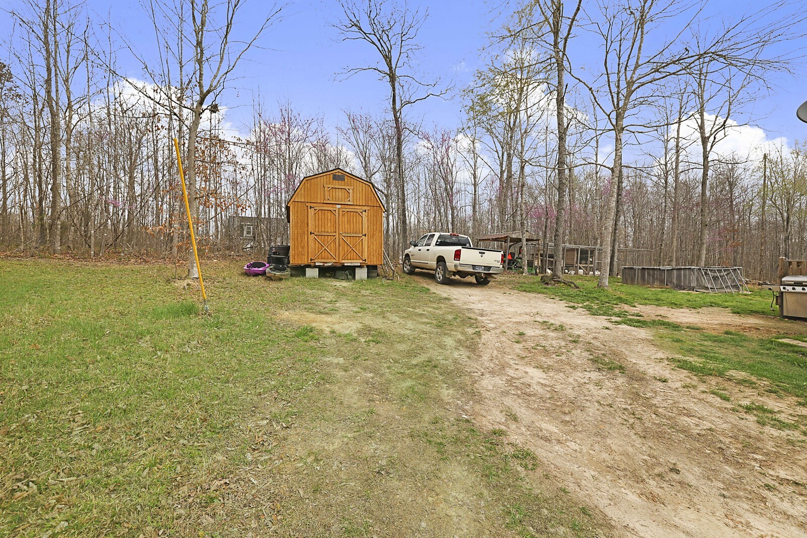 987 Promise Land Rd
