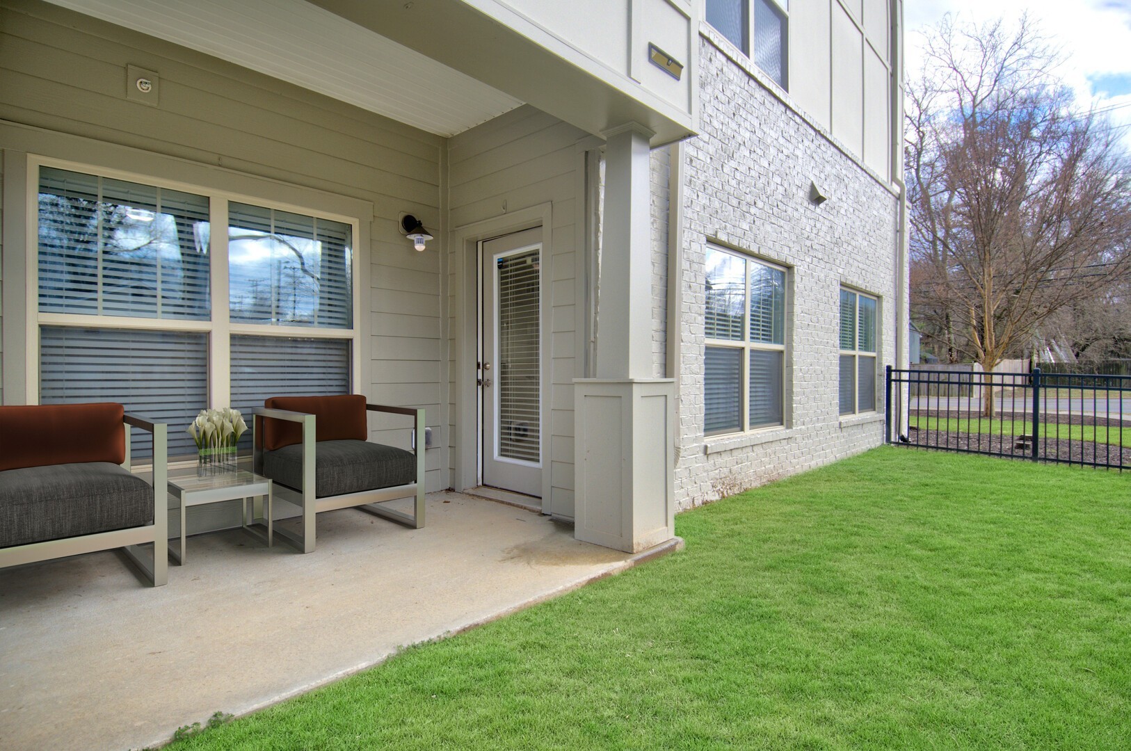 414 Rosedale Ave Unit: 103