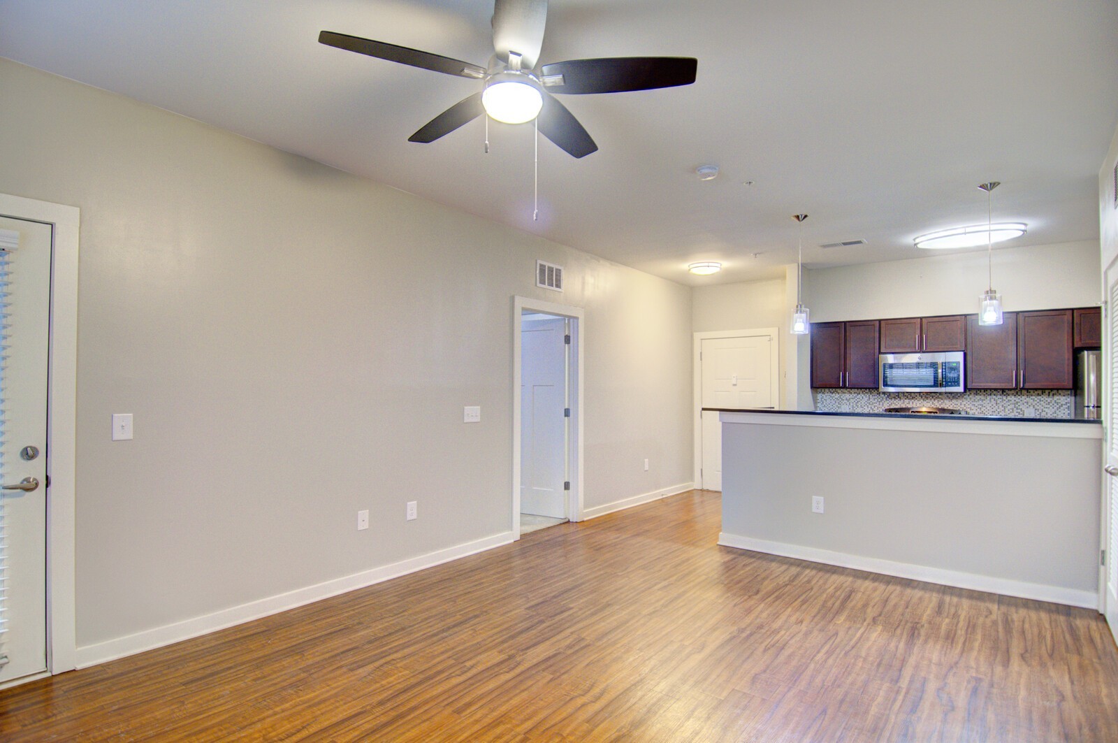 414 Rosedale Ave Unit: 103