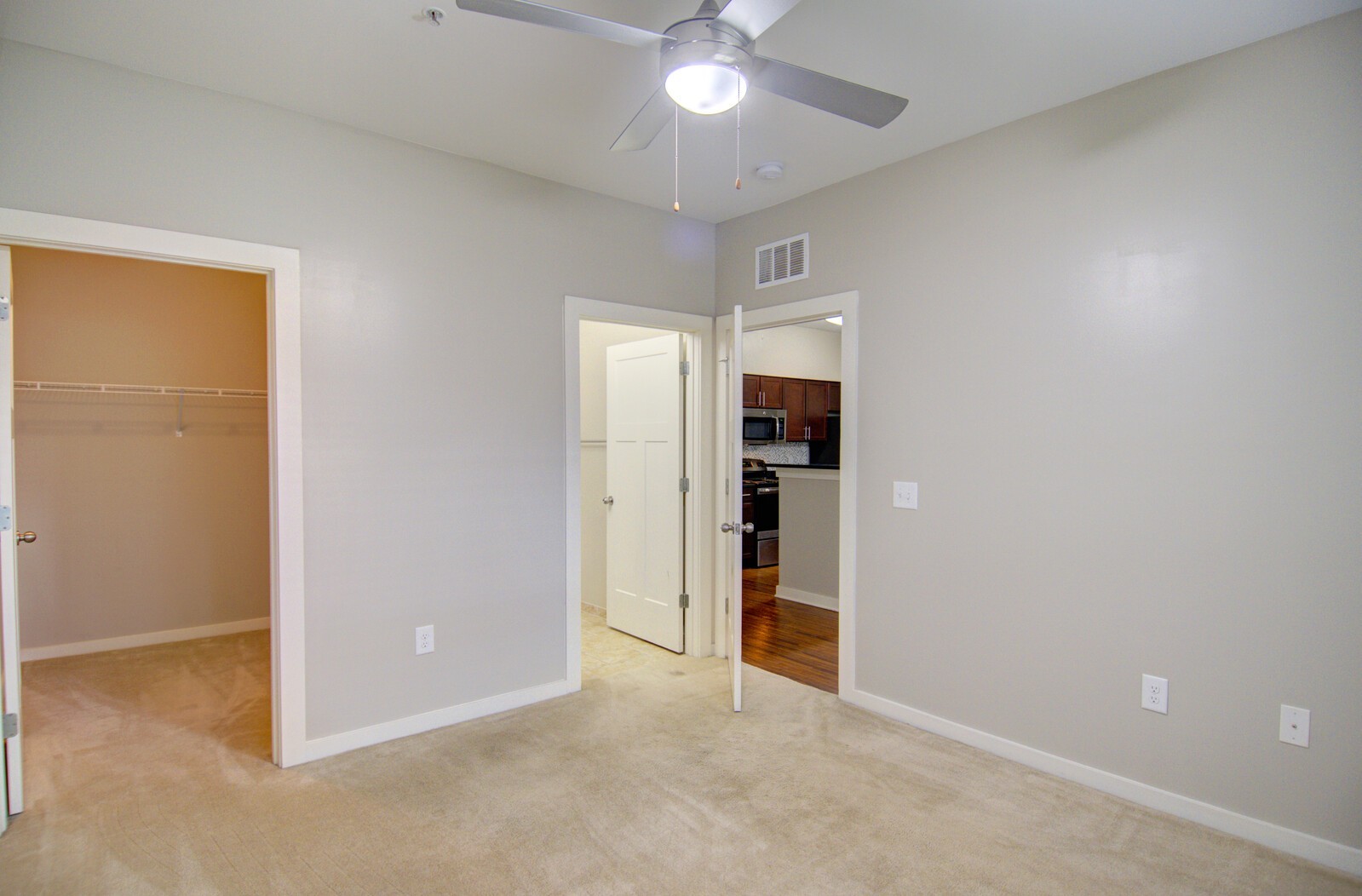 414 Rosedale Ave Unit: 103