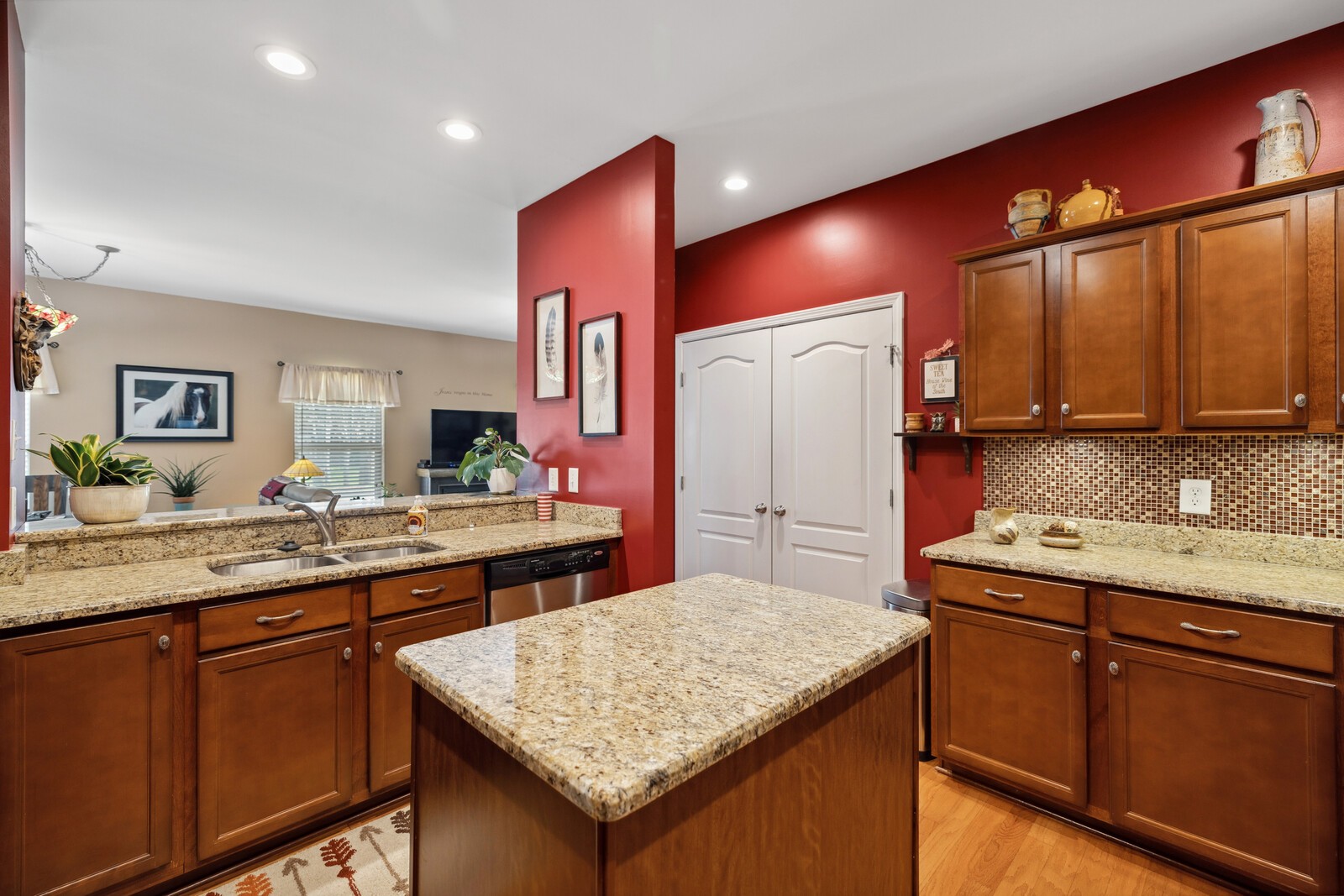 100 Placid Grove Ln Unit: 101