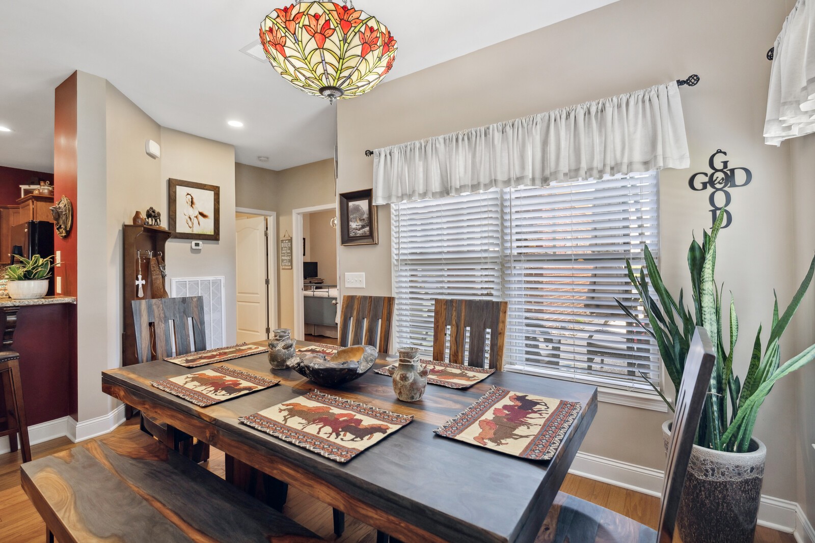 100 Placid Grove Ln Unit: 101