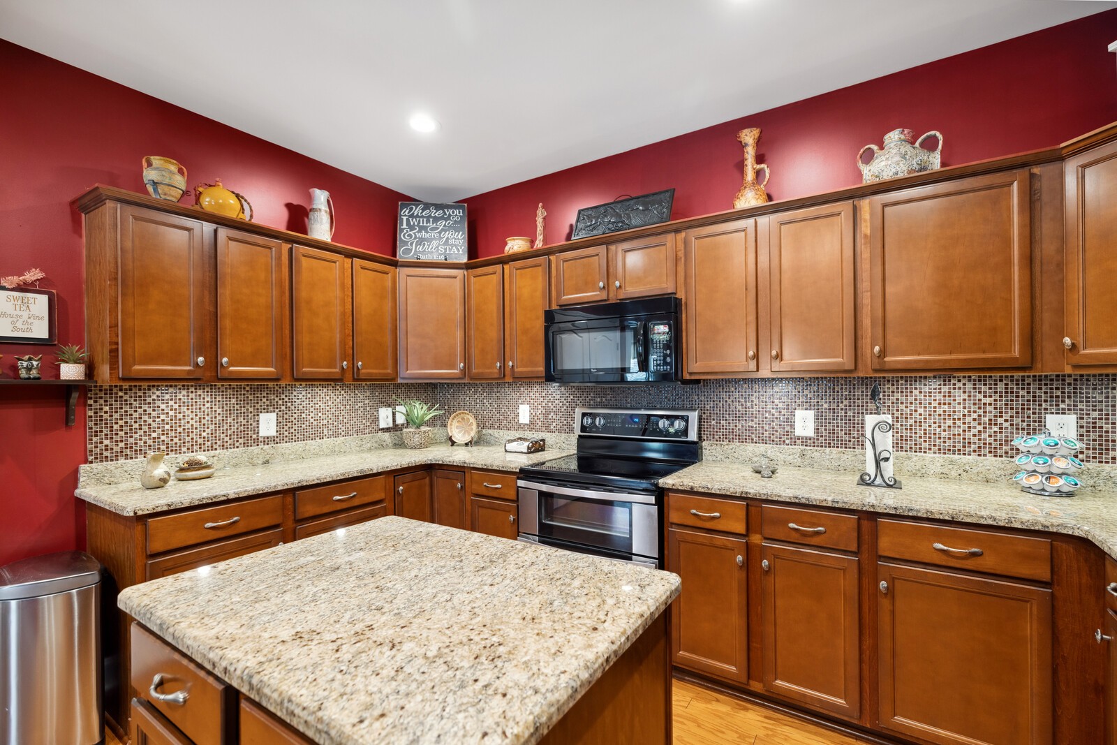 100 Placid Grove Ln Unit: 101