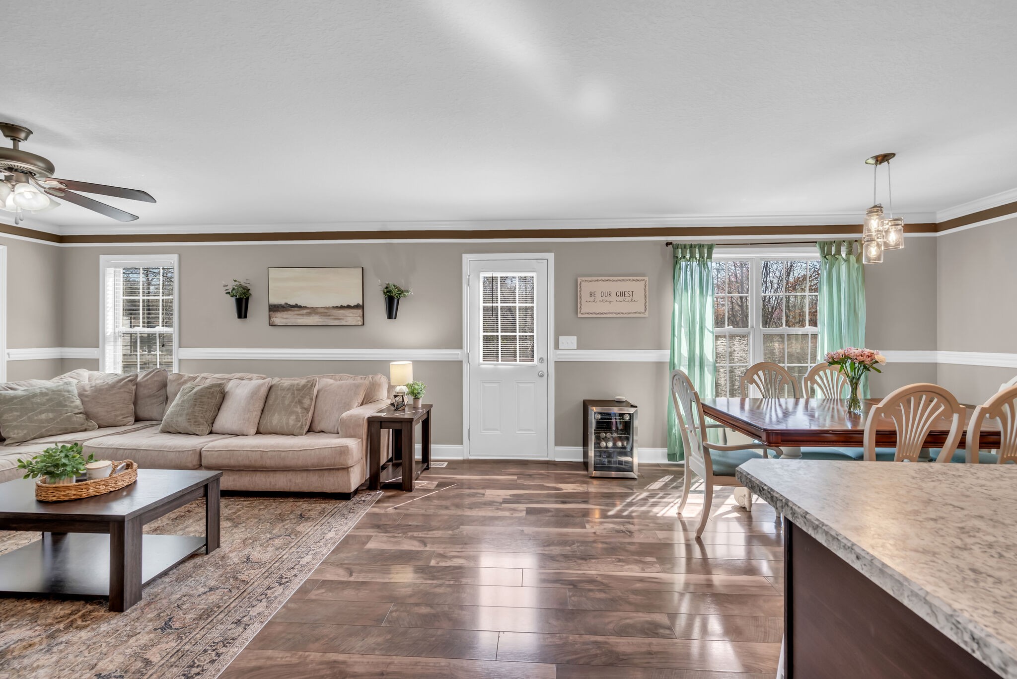 490 Medallion Cir