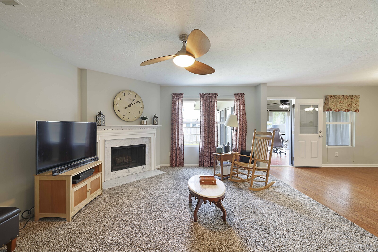 818 Creek Oak Dr
