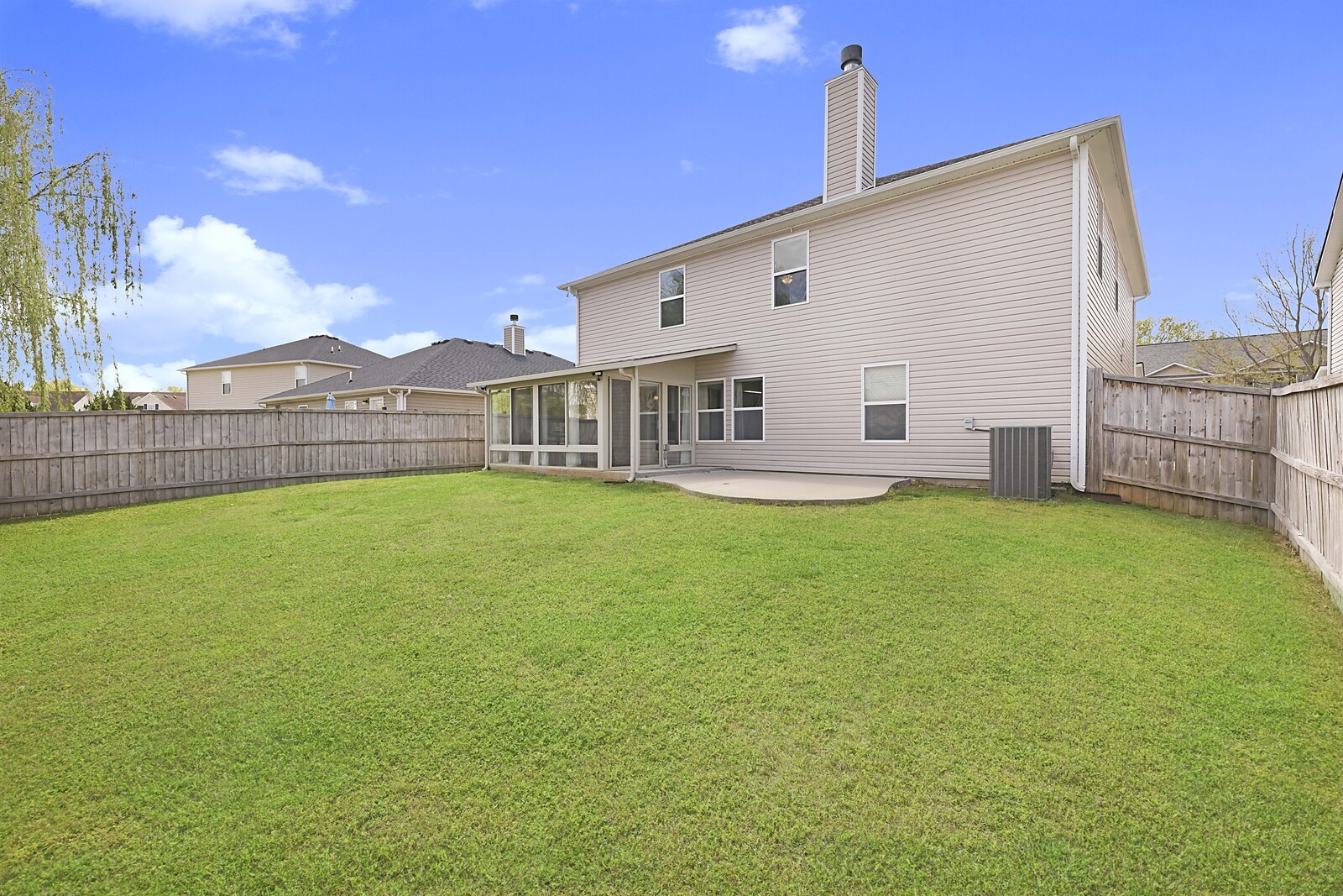 818 Creek Oak Dr