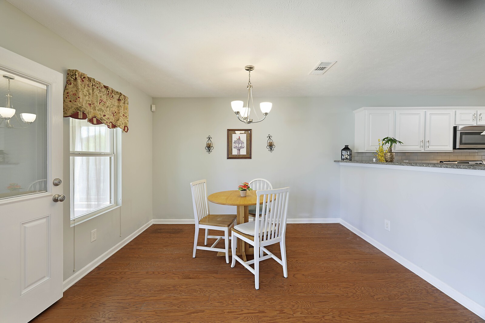 818 Creek Oak Dr