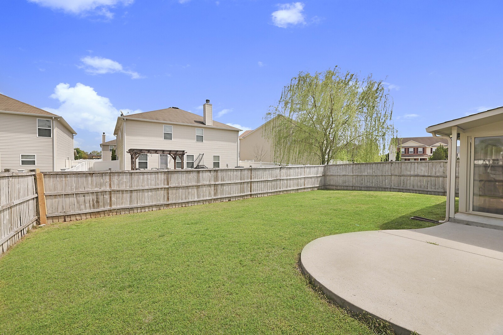 818 Creek Oak Dr