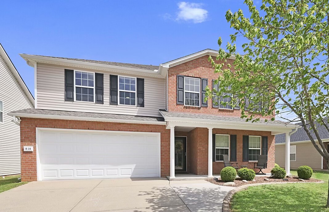 818 Creek Oak Dr