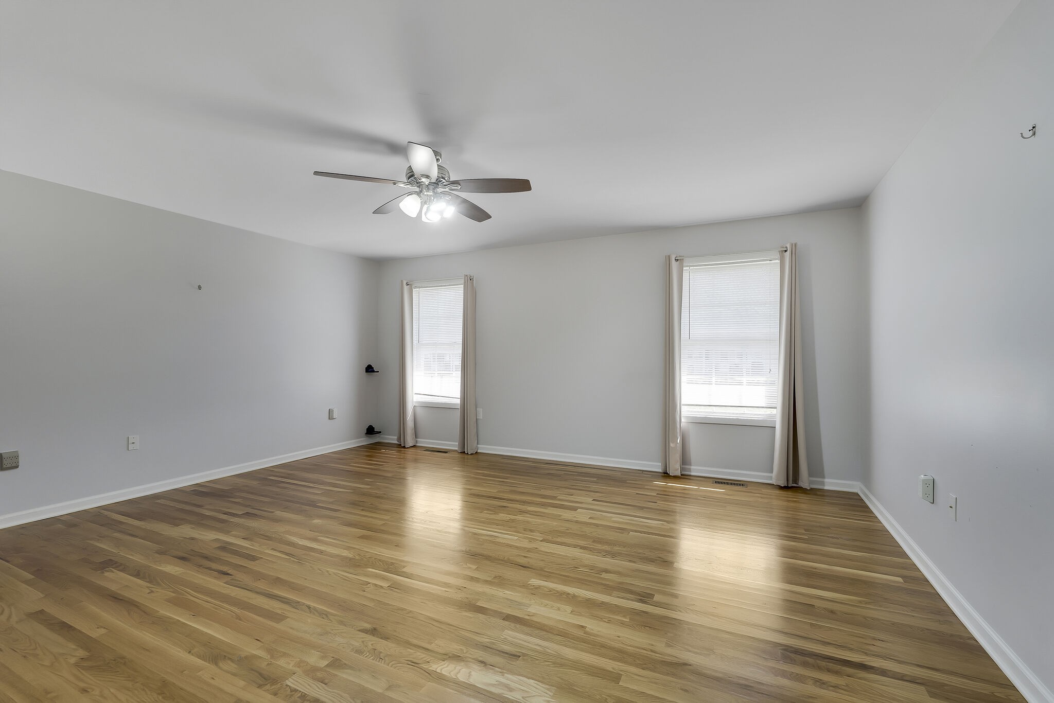 102 Walnut St