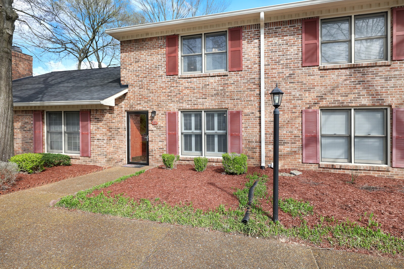 743 Kent Rd