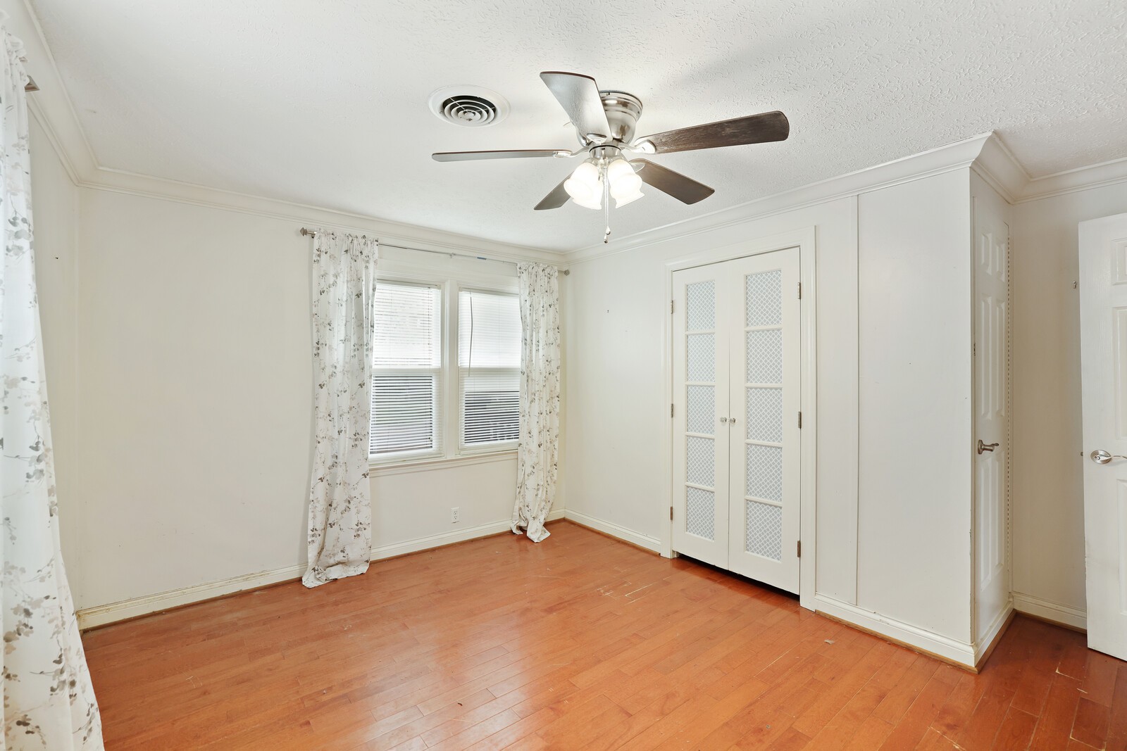 105 Jefferson St