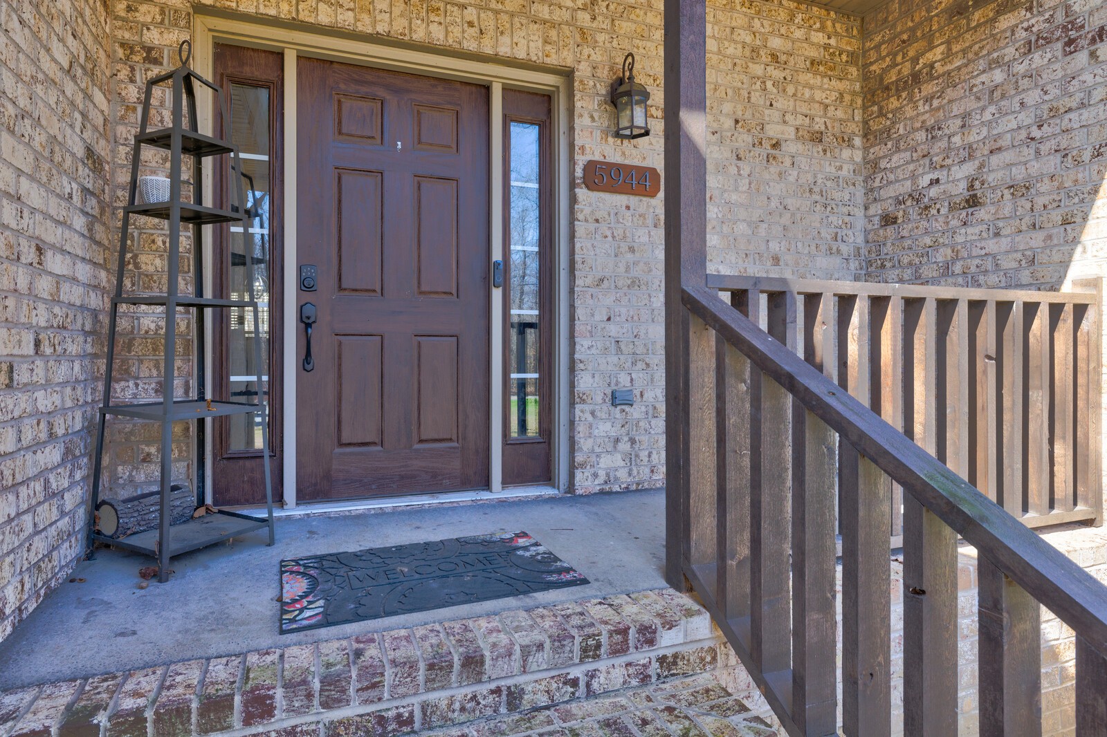 5944 Highway 431, N