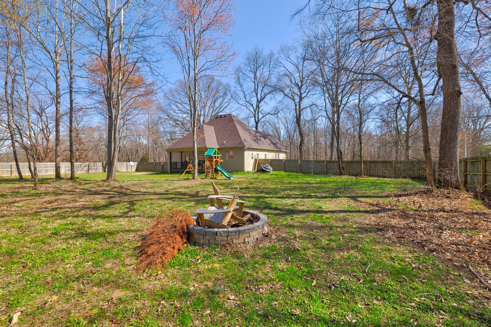 5944 Highway 431, N