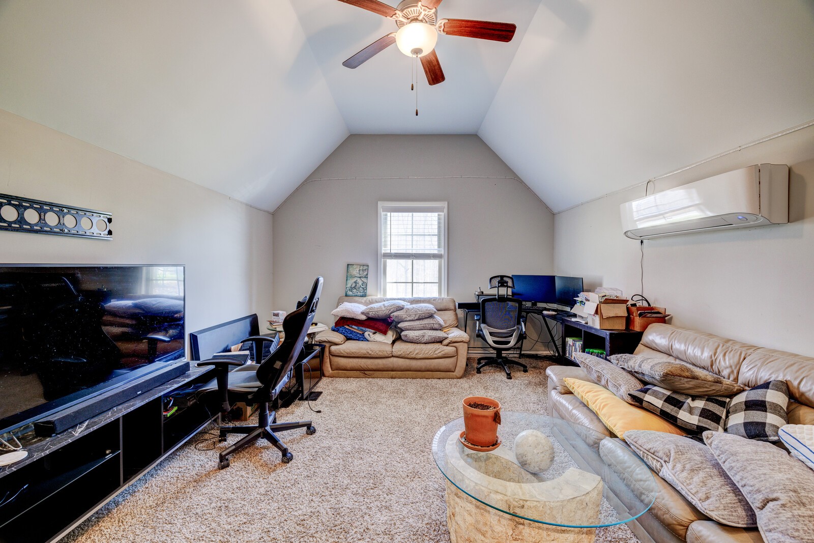 5944 Highway 431, N