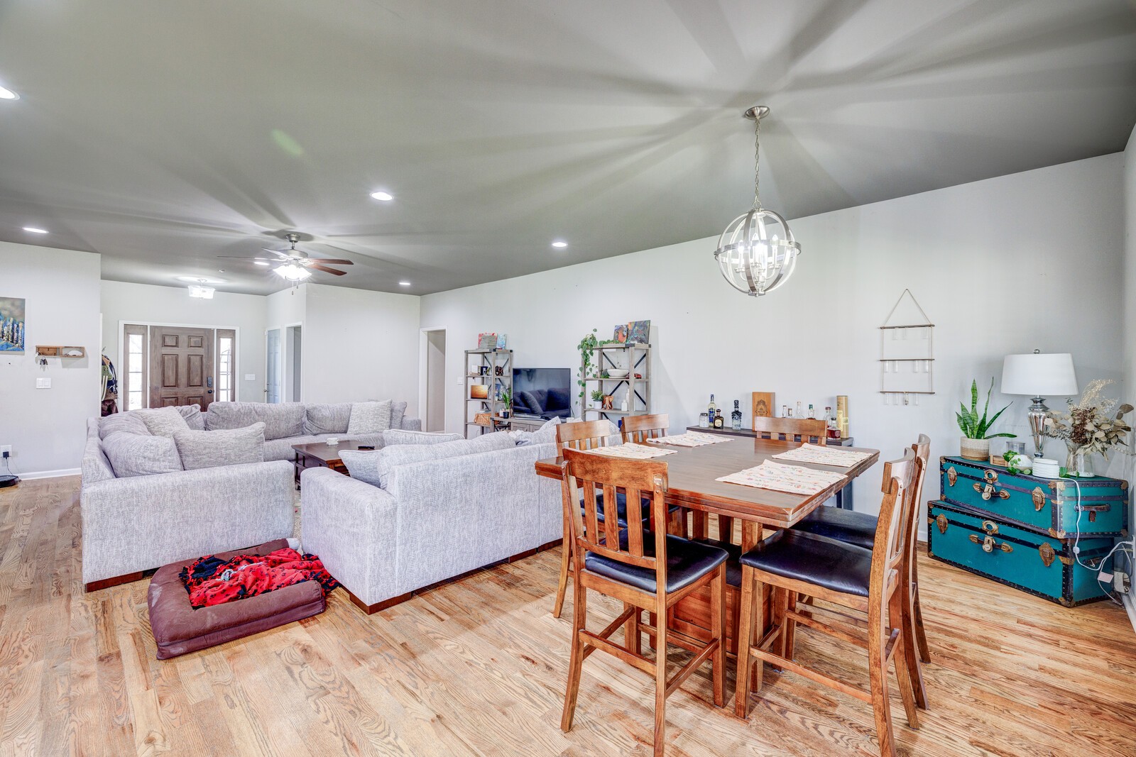 5944 Highway 431, N