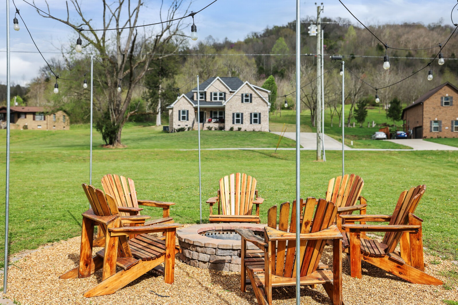 57 Hillside Cove Dr