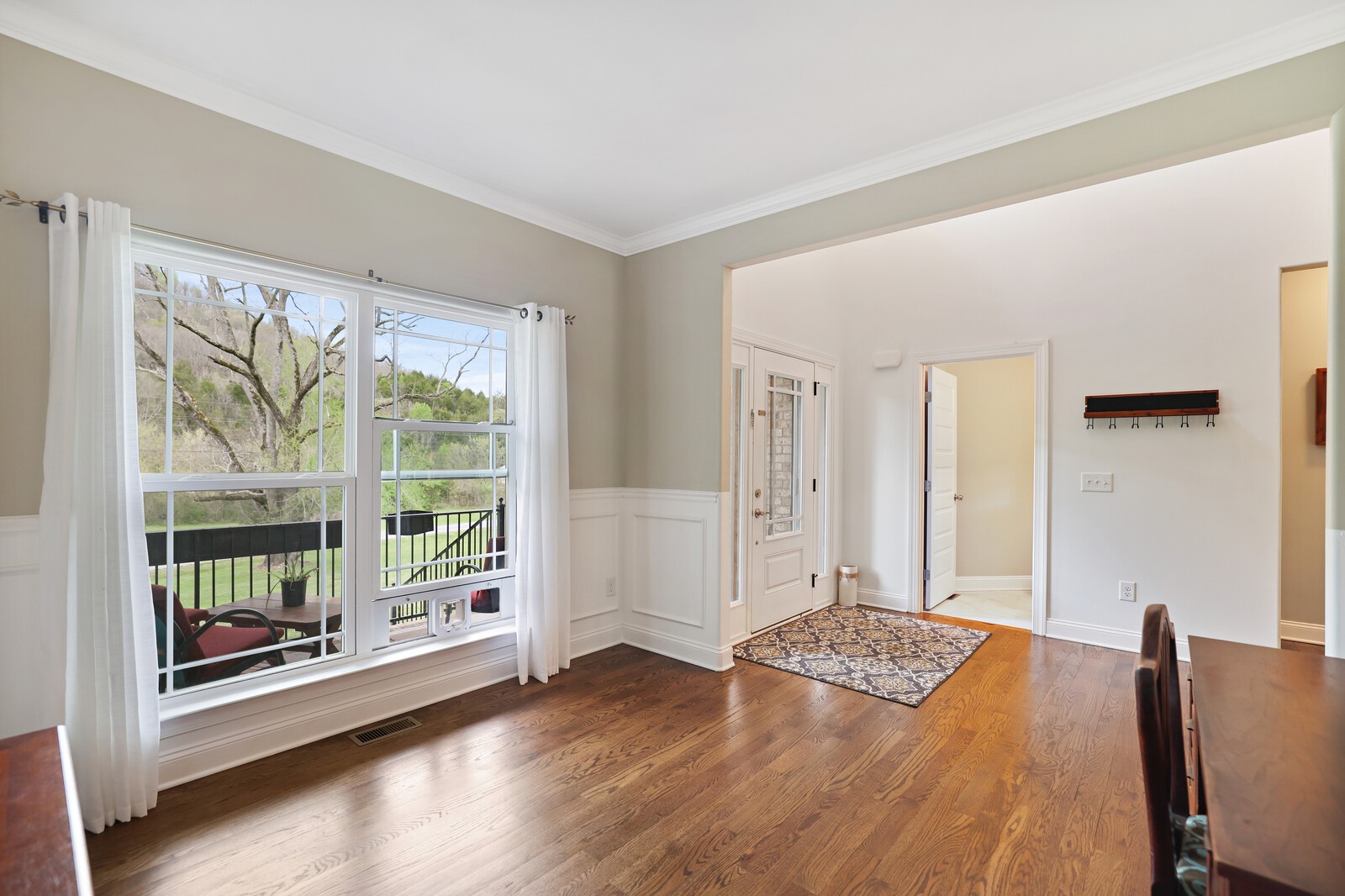 57 Hillside Cove Dr