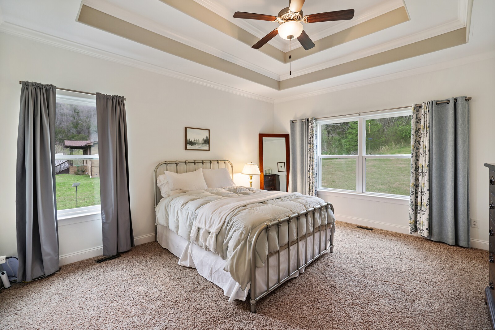 57 Hillside Cove Dr