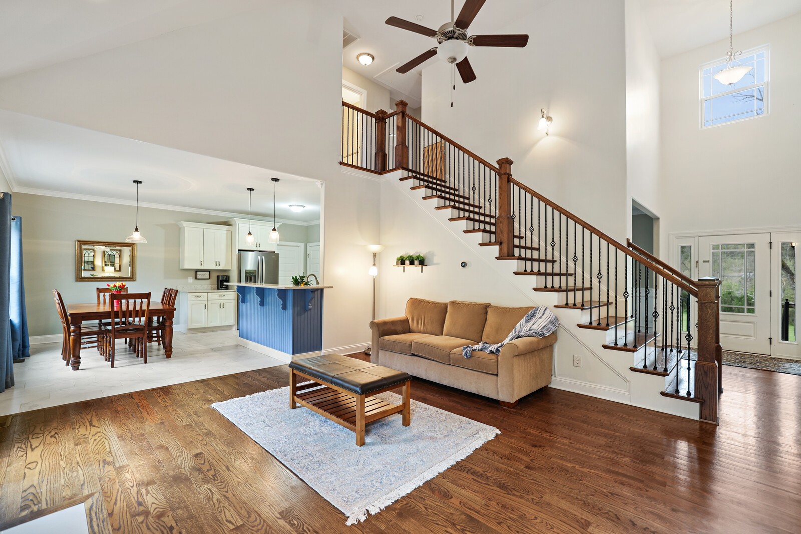 57 Hillside Cove Dr