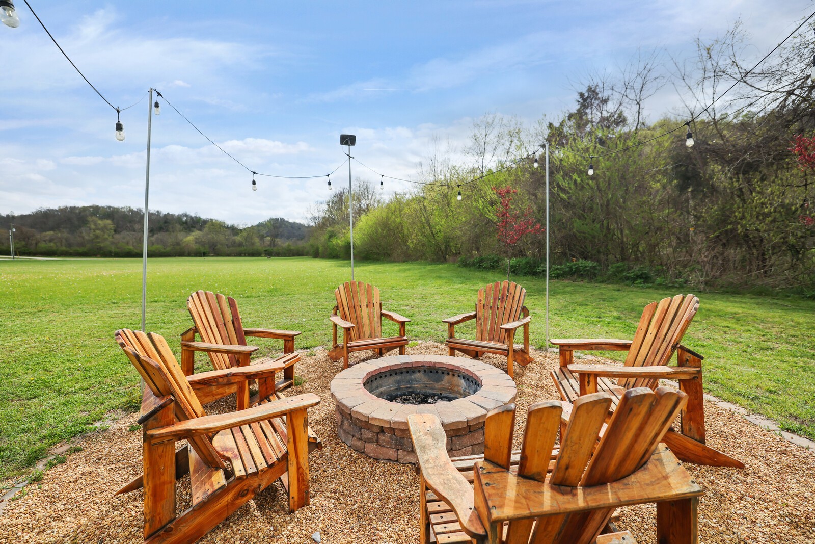 57 Hillside Cove Dr