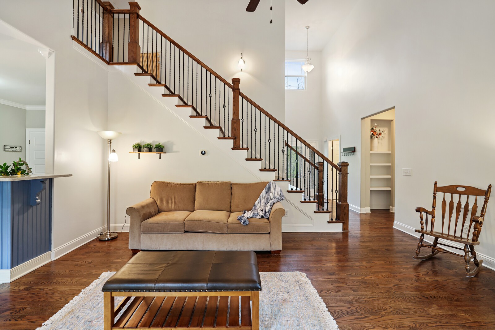 57 Hillside Cove Dr