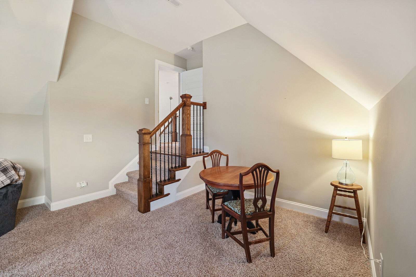 57 Hillside Cove Dr