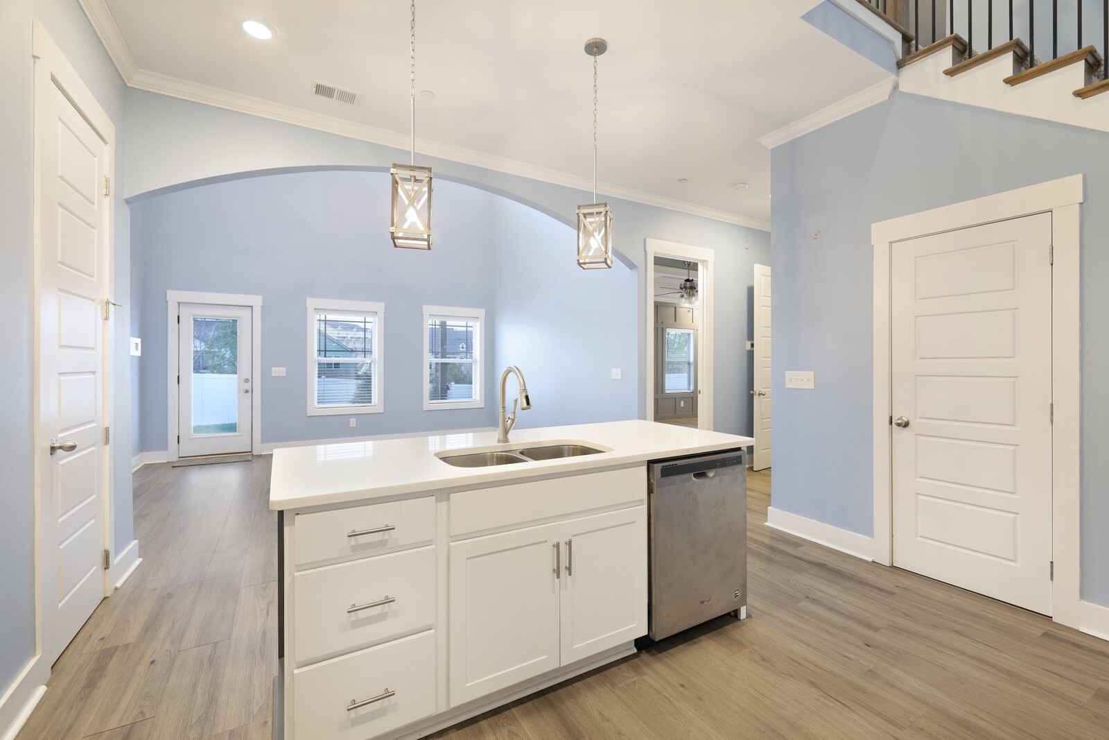 243 Daniel St