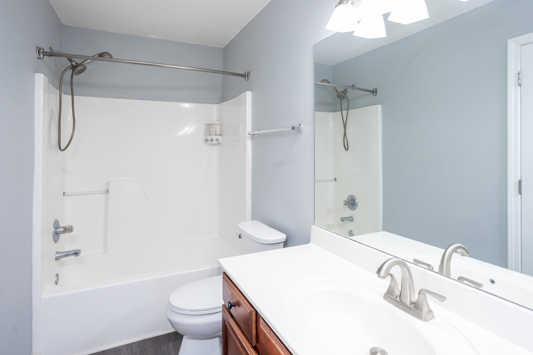 381 Shoshone Pl