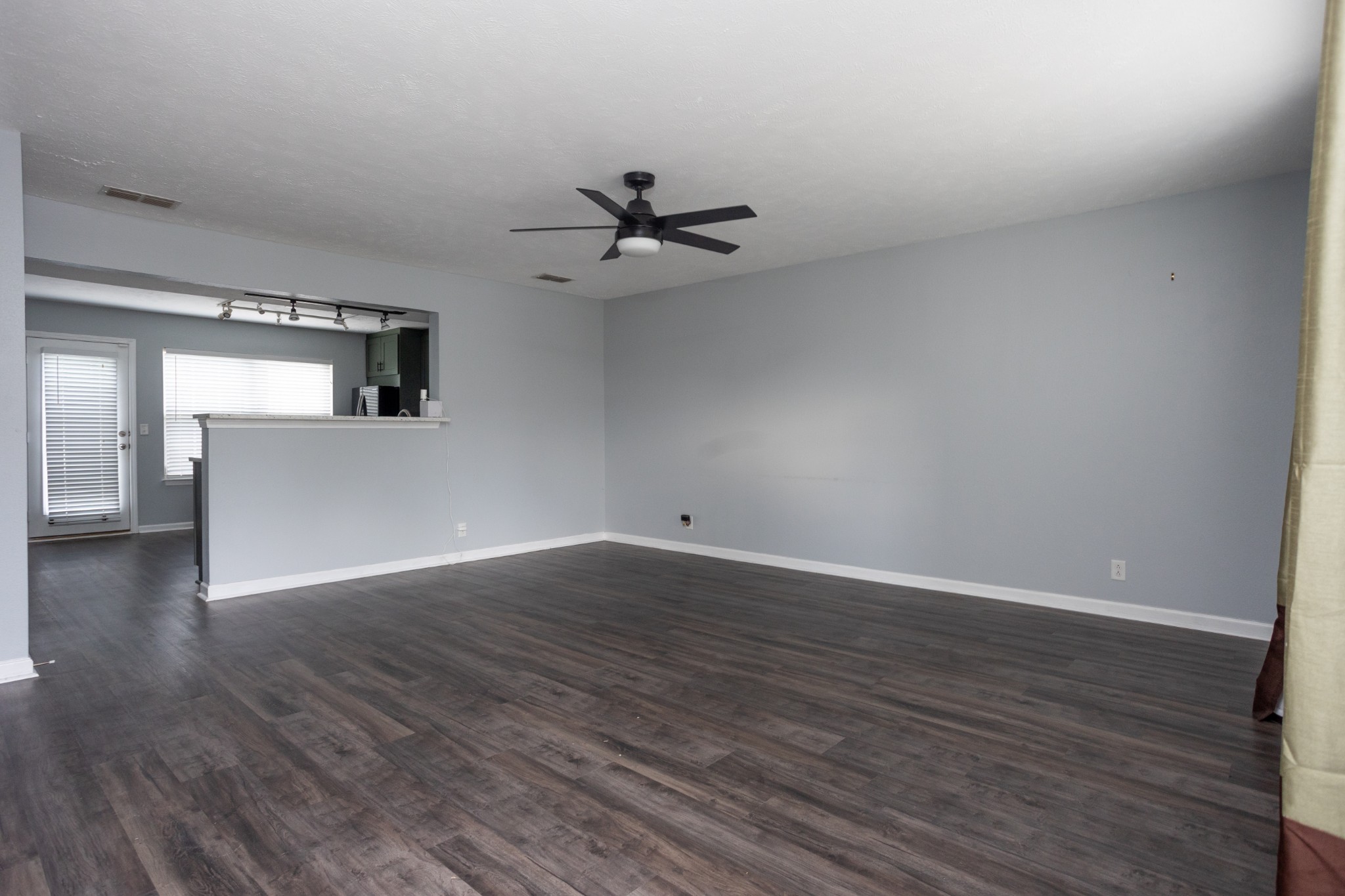 381 Shoshone Pl