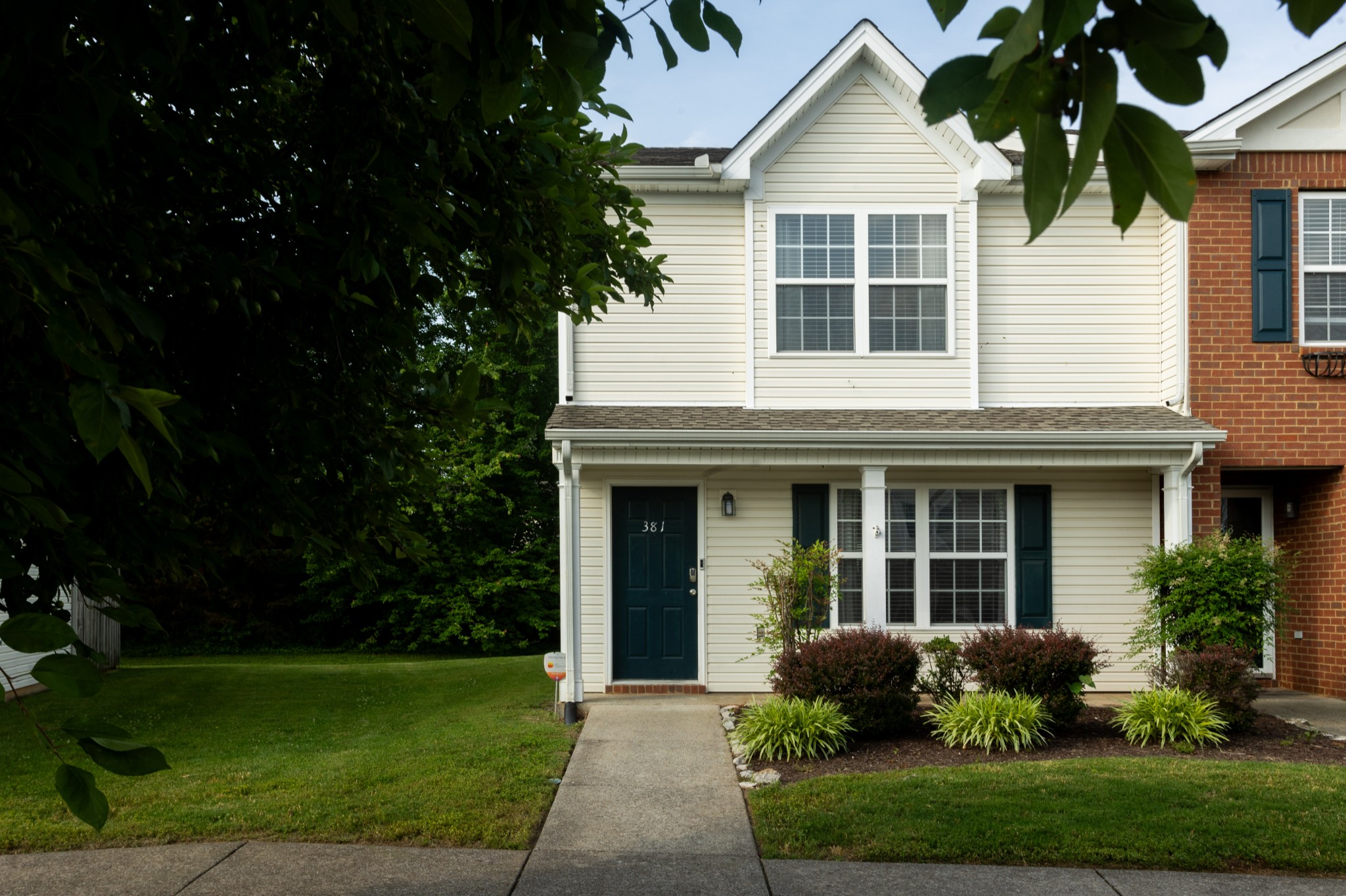 381 Shoshone Pl
